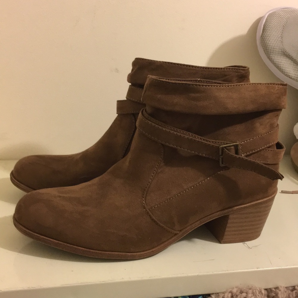 Brand new, never worn!
